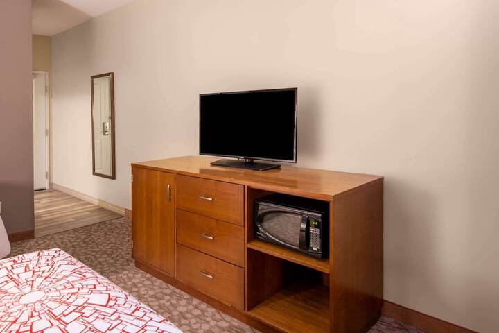 Room 15 of 30