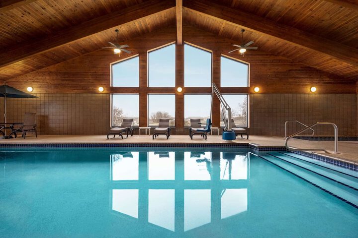 Pool 8 of 63
