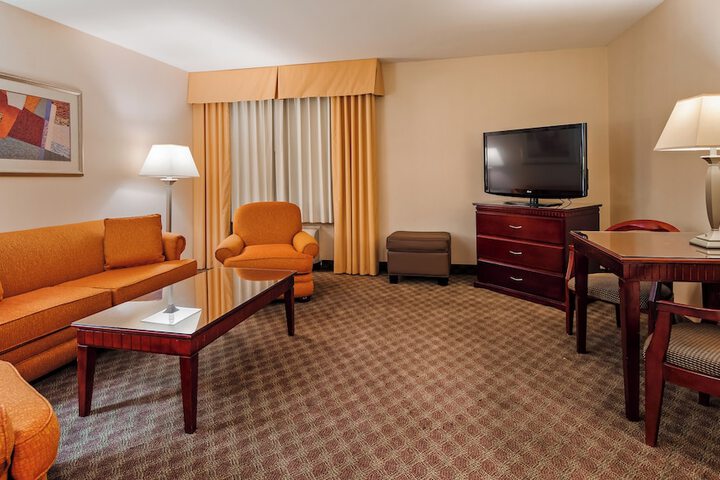 Best Western Plus West Covina Inn