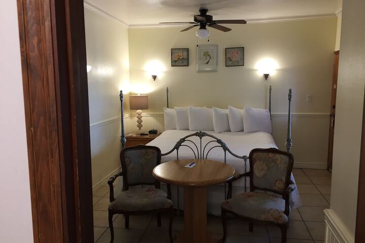 Room 135 of 162