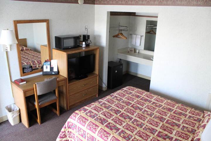 Room 21 of 46