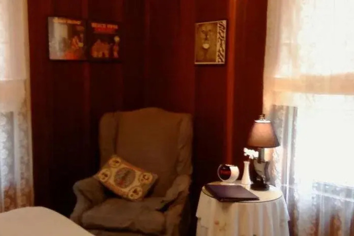 FAIRVIEW MANOR BED AND BREAKFAST
