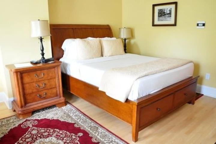 Room 15 of 68