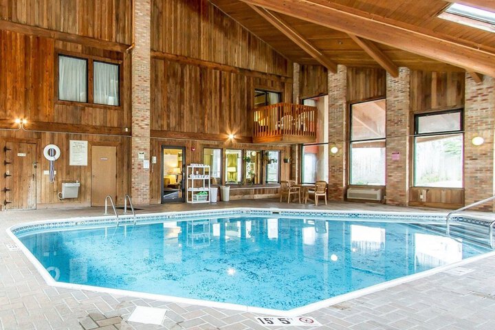 Pool 2 of 33