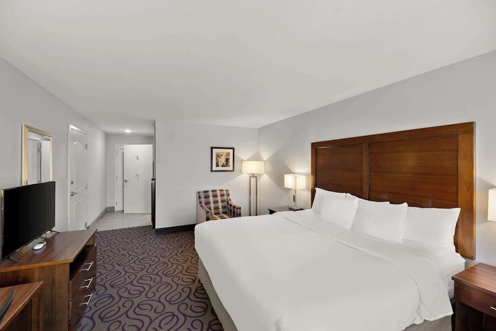 Room 13 of 49