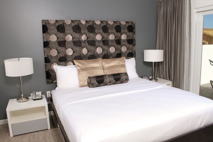 Lotus Boutique Inn & Suites
