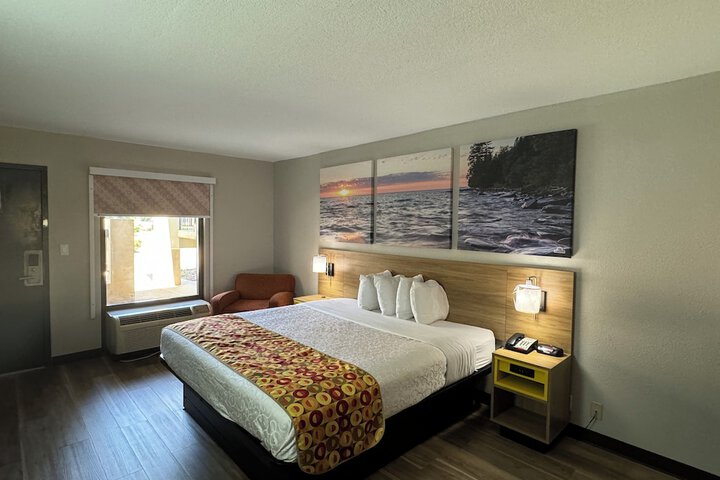 Days Inn by Wyndham Longview South