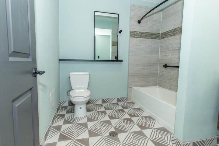Room 6 of 19