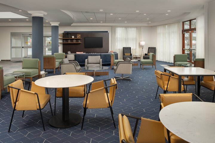 Hotel Interior 9 of 58