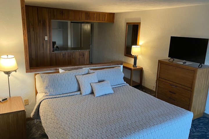 The Lodge at Indian Lake
