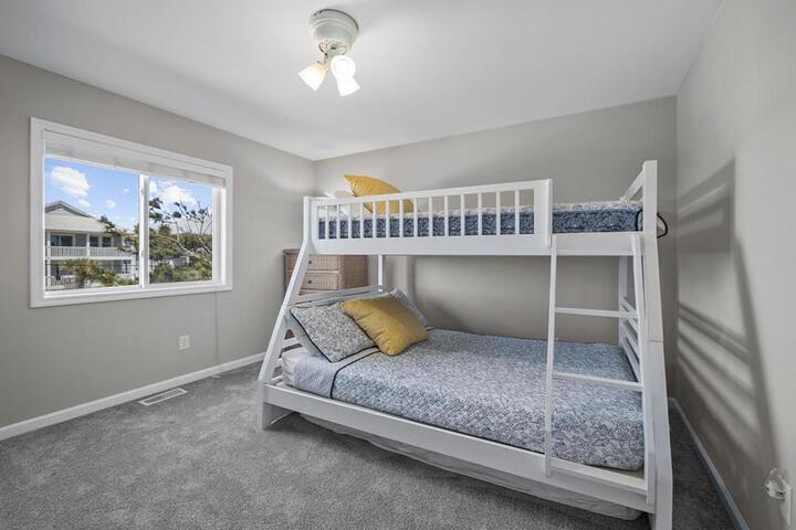 Sparrows Beach Nest by Sea Scape Properties