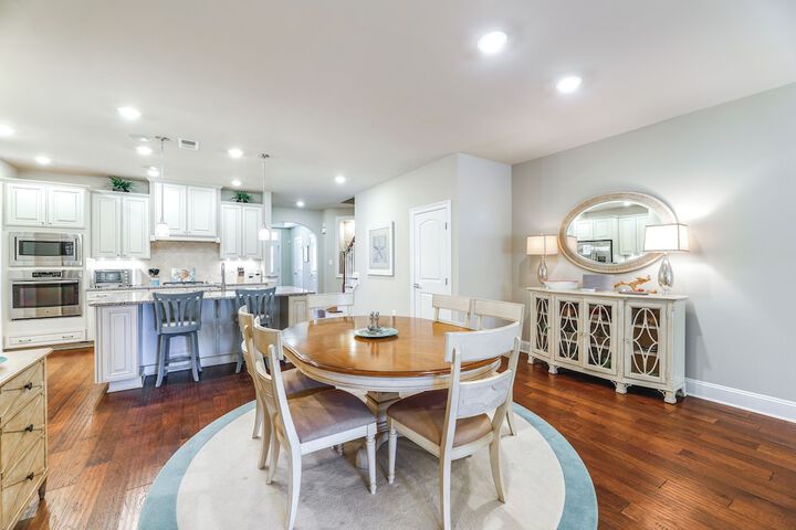 Swim Hike & Chill: Spacious Ocean View Townhome!