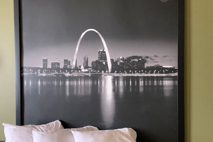 Room 44 of 64