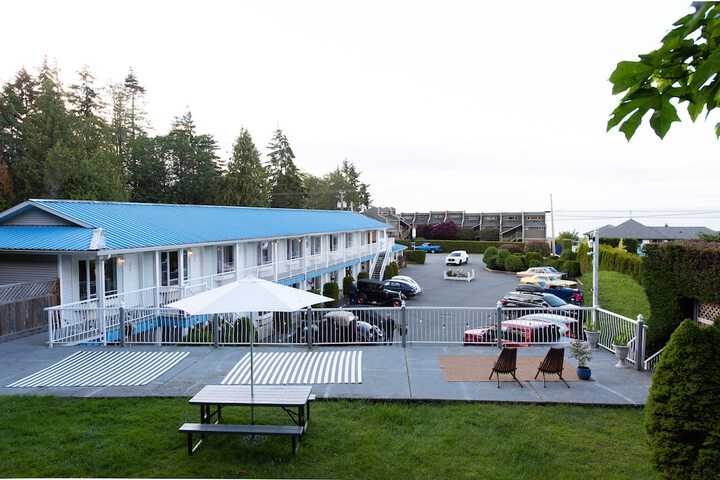 Hotel 2 of 71