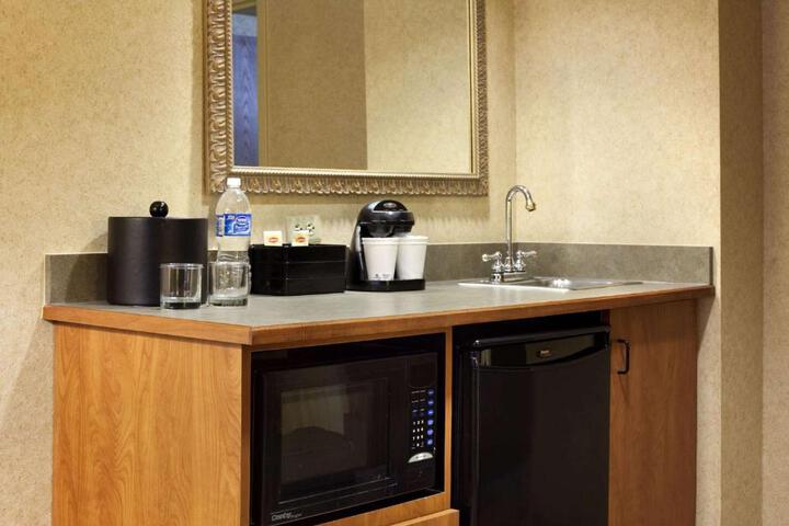 Embassy Suites by Hilton Hotel Columbia-Greystone