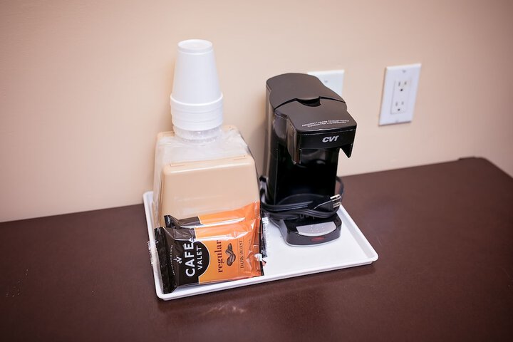 Rodeway Inn & Suites Bellflower