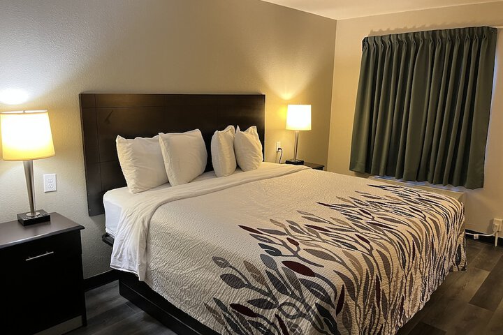 Room 13 of 15