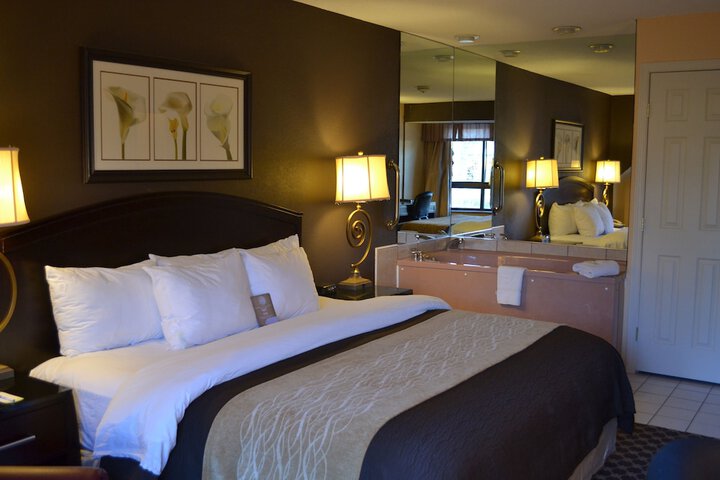 Room 43 of 57