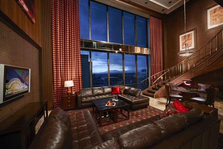 Room 27 of 44