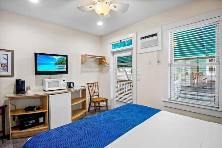 Room 45 of 70