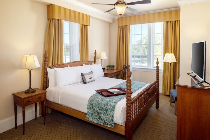 Historic Boone Tavern Hotel and Restaurant