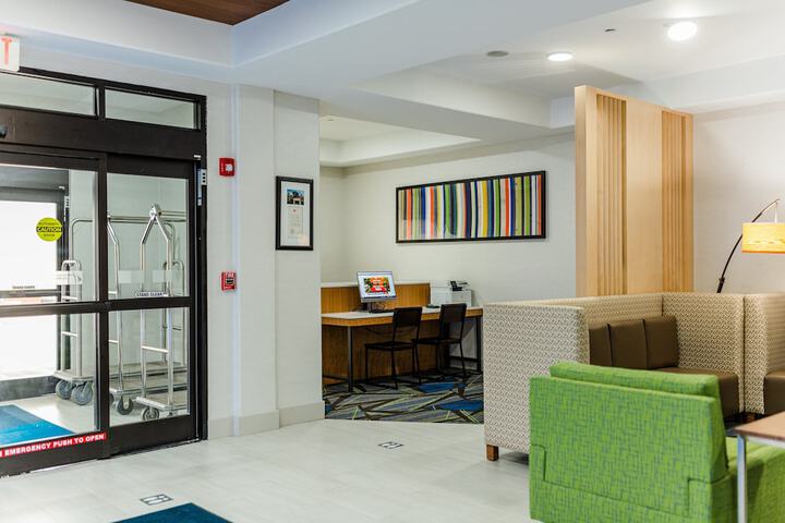 Holiday Inn Express Greenville by IHG