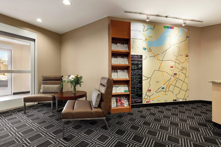 Hotel Interior 11 of 24