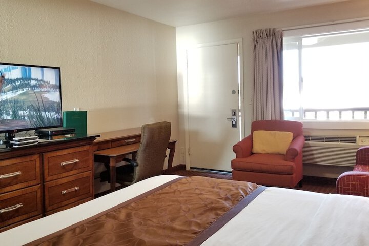 Room 47 of 89