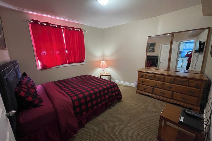 Room 10 of 30