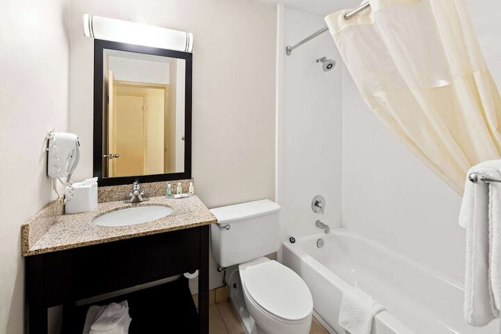 Room 20 of 55