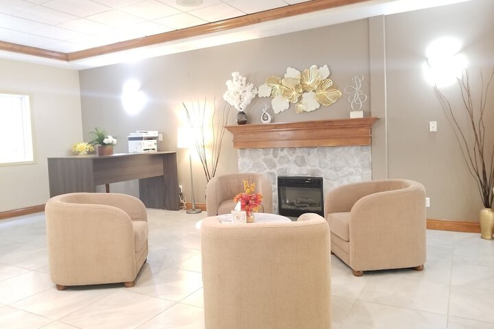 Merit Hotel & Suites