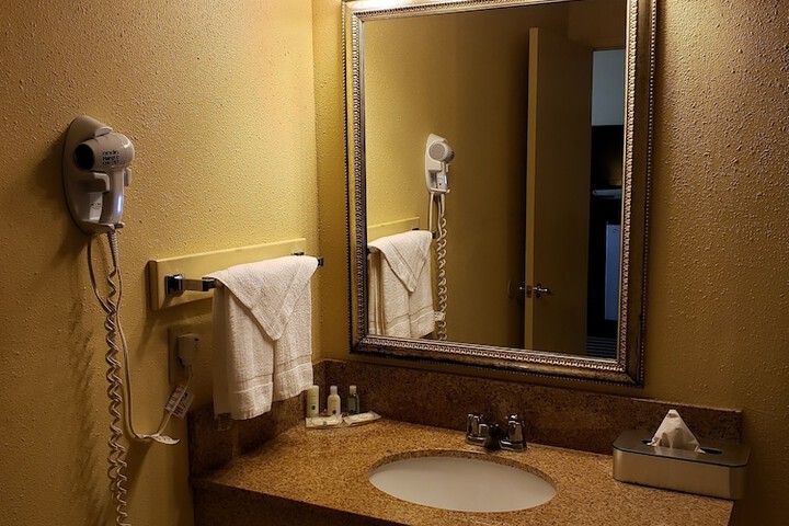 Quality Inn & Suites Vancouver - Hazel Dell