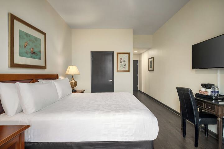 Room 15 of 35