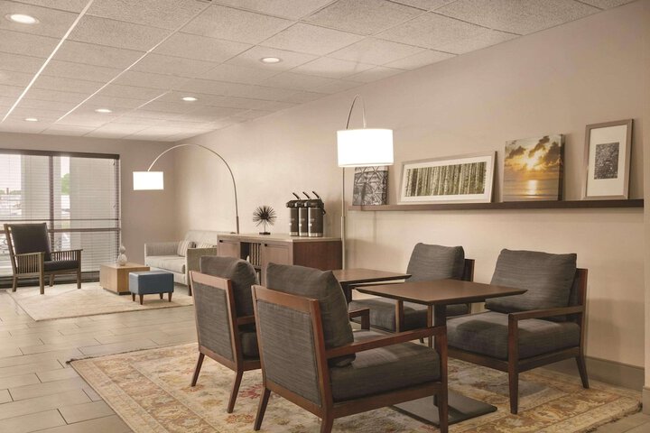 Hotel Interior 8 of 24