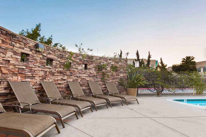 Hampton Inn San Marcos CA