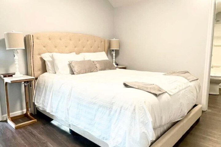 Maddox Inn