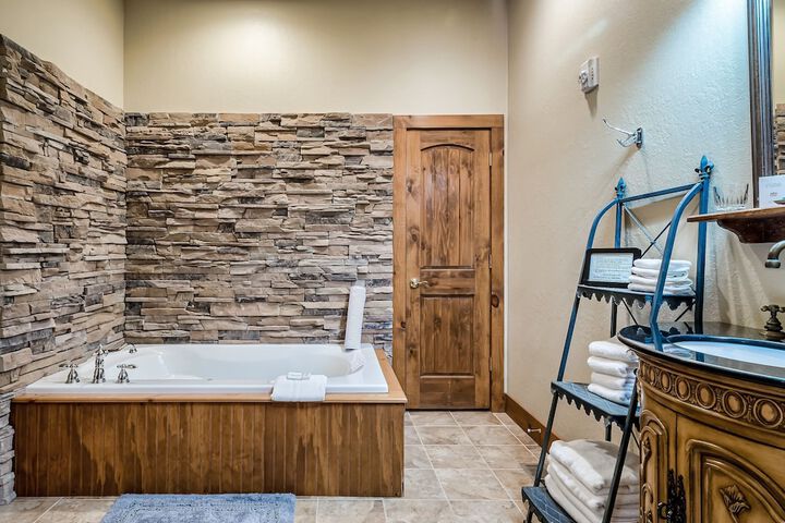 Laurel Valley Mountain Retreat