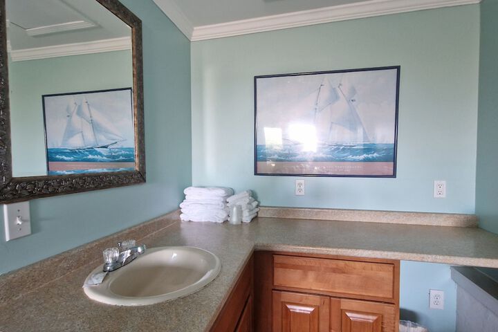 Room 10 of 40