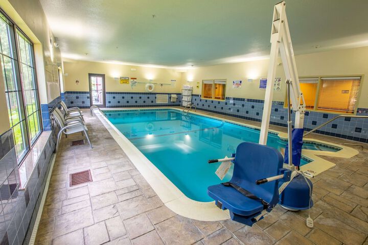 Pool 7 of 37