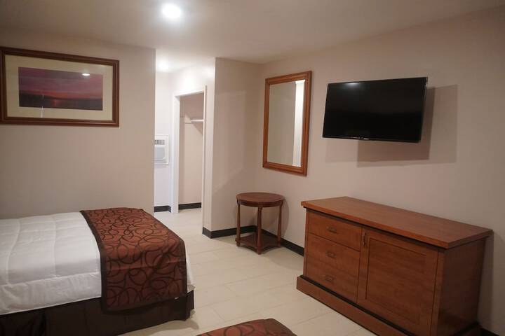 Room 34 of 41