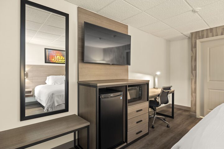 Room 22 of 22