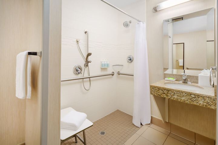 Room 20 of 27