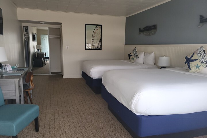 Room 35 of 70