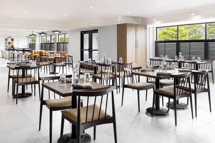 Breakfast/Coffee Service 51 of 53