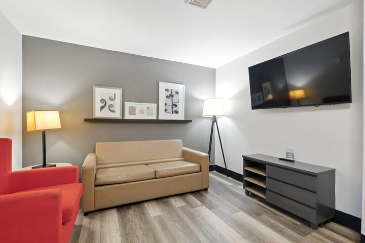 Country Inn & Suites by Radisson Merrillville, IN