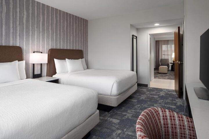 Embassy Suites by Hilton Charlotte Concord Golf Resort & Spa