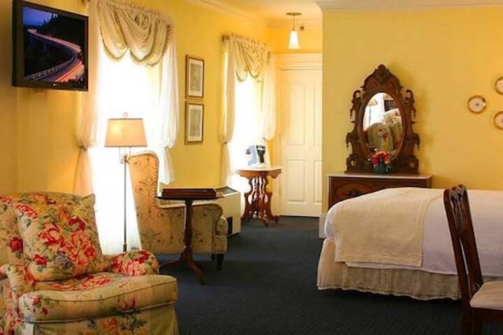 Room 40 of 70