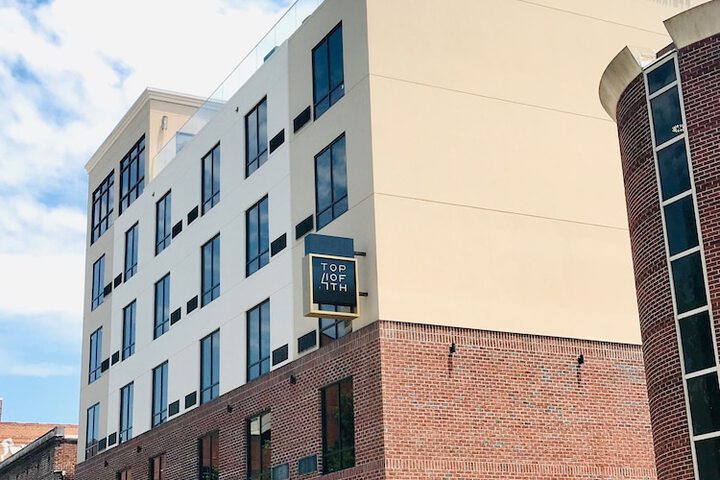 Courtyard by Marriott Winston - Salem Downtown