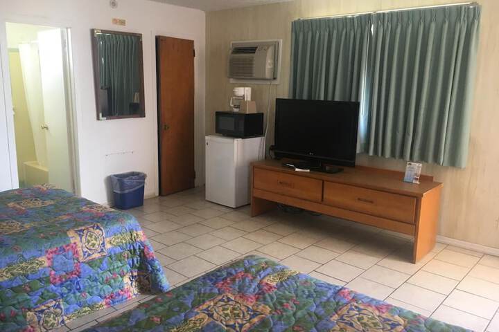 Room 25 of 31