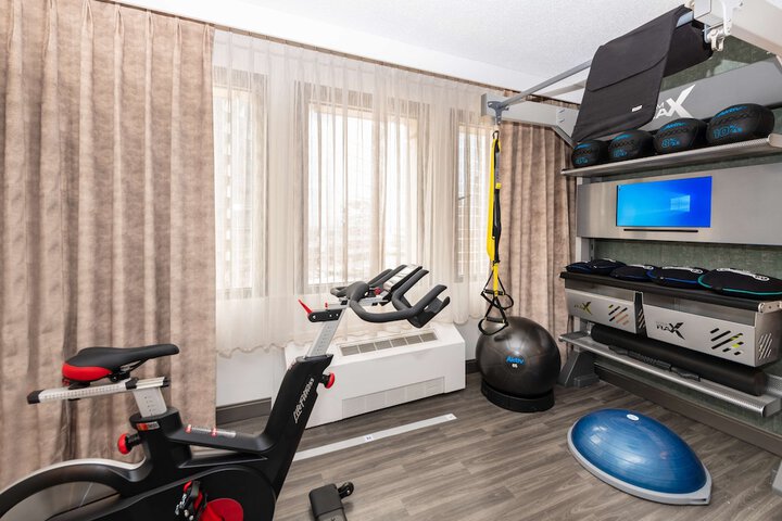 DoubleTree by Hilton Newark Penn Station